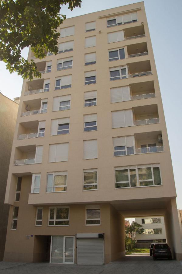 Stan Na Dan Bella Apartman Banja Luka Kültér fotó